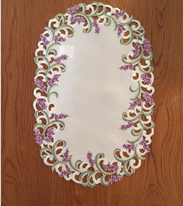Lavender Doily (12" x 18")