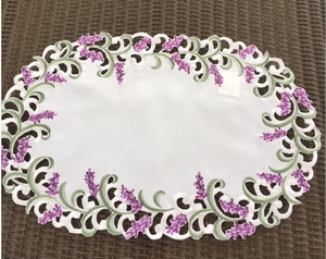 Lavender Doily (12" x 18")