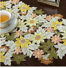 Load image into Gallery viewer, Fancy Sunflower 12&quot; x 18&quot; Doily/Placemat (12&quot; x 18&quot;)